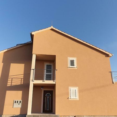 Apartments Nella Задар Стая снимка