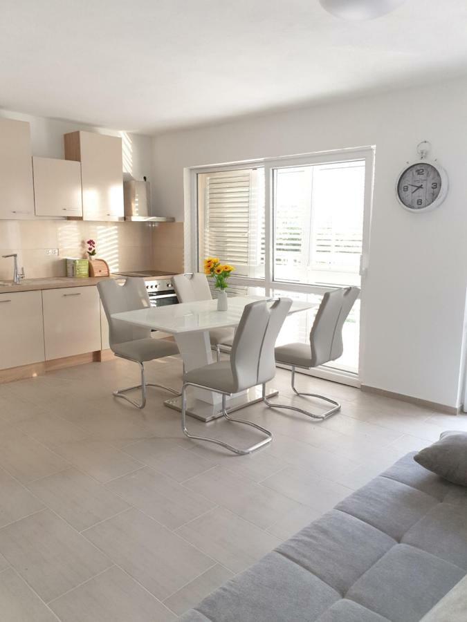 Apartments Nella Задар Екстериор снимка